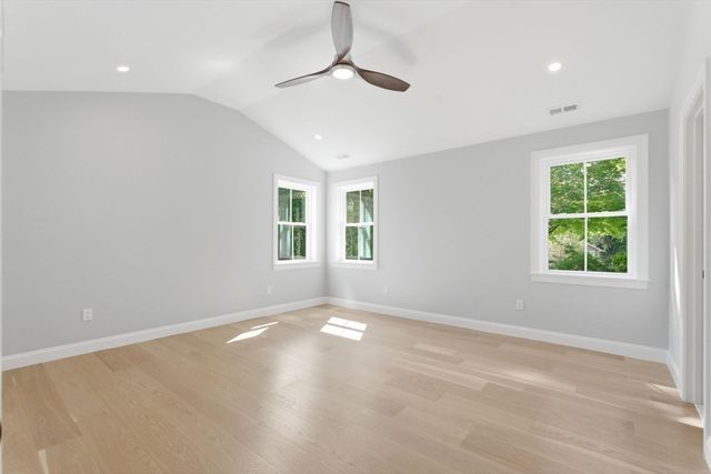 5 Ciaramitaro Ct, Gloucester, MA 01930