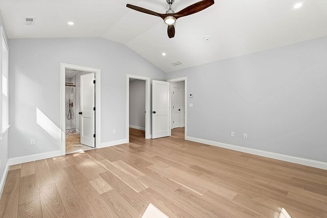 5 Ciaramitaro Ct, Gloucester, MA 01930