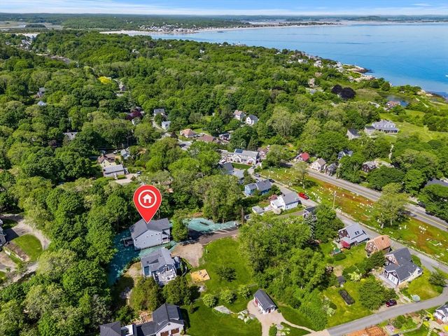 5 Ciaramitaro Ct, Gloucester, MA 01930
