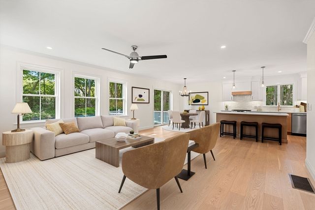 5 Ciaramitaro Ct, Gloucester, MA 01930