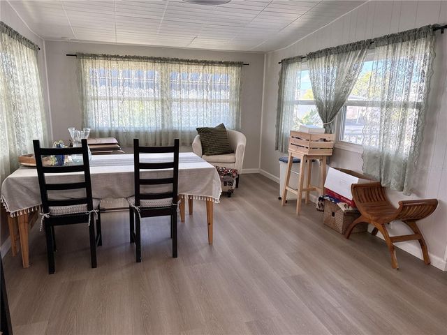 7213 MOUNT ESSEX DRIVE NE 514, St Petersburg, FL 33702