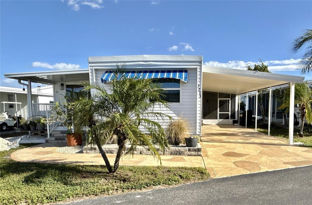 7213 MOUNT ESSEX DRIVE NE 514, St Petersburg, FL 33702