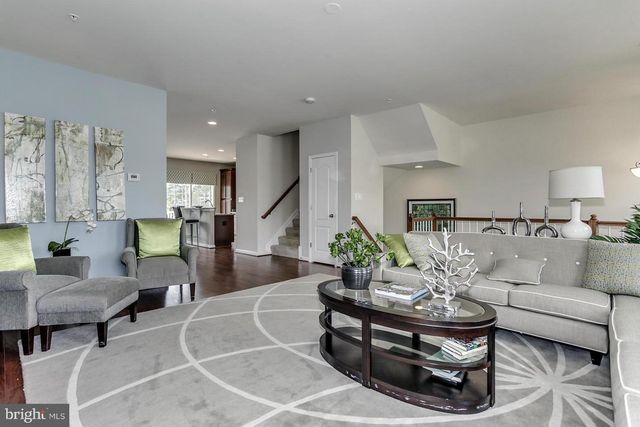 8624 RED ROCK LN, Laurel, MD 20724