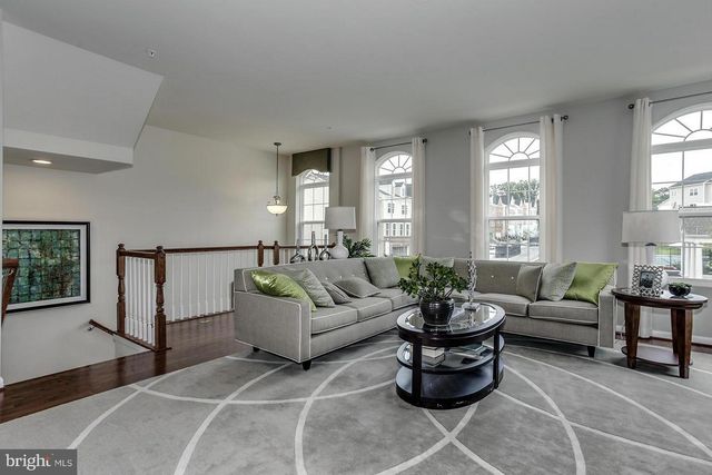 8624 RED ROCK LN, Laurel, MD 20724