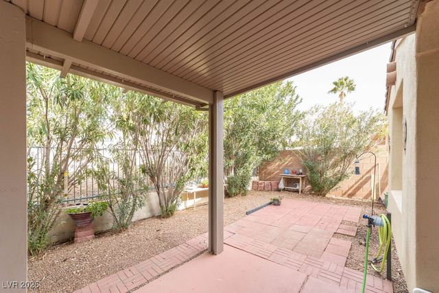 498 Canyon View Way, Mesquite, NV 89027