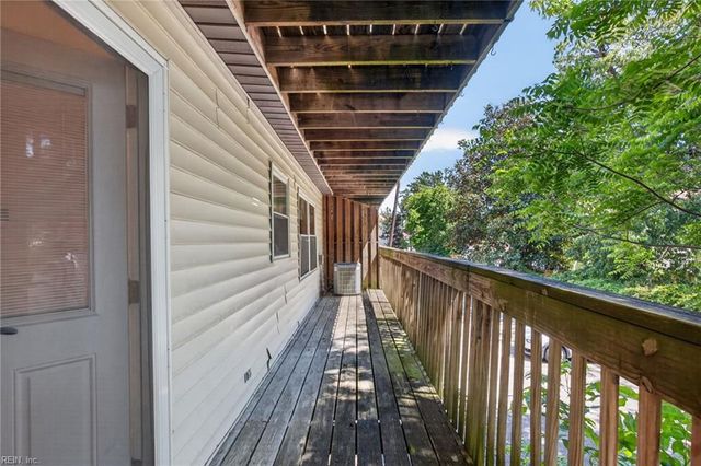 225 A View Ave Apt 109, Norfolk, VA 23503