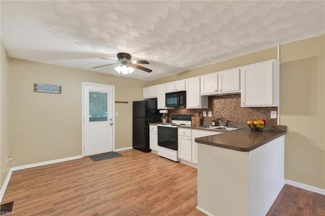 225 A View Ave Apt 109, Norfolk, VA 23503