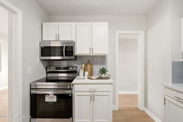 4609 CAMBRIDGE Road, Jacksonville, FL 32210