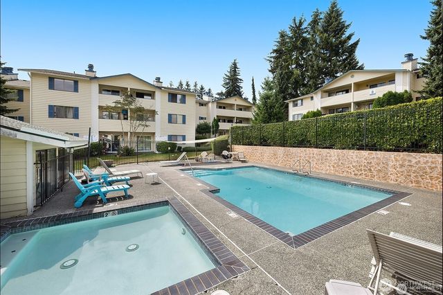 12906 8th Avenue W #C102, Everett, WA 98204