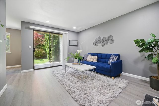 12906 8th Avenue W #C102, Everett, WA 98204
