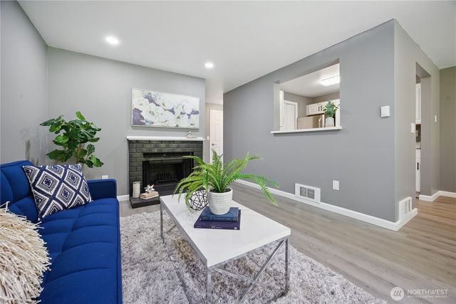 12906 8th Avenue W #C102, Everett, WA 98204