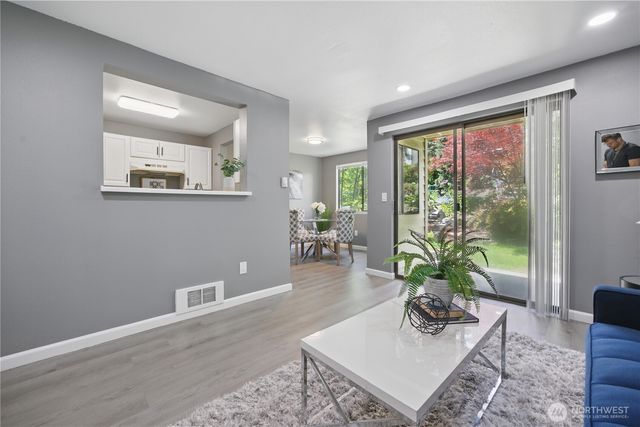 12906 8th Avenue W #C102, Everett, WA 98204