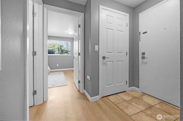 12906 8th Avenue W #C102, Everett, WA 98204
