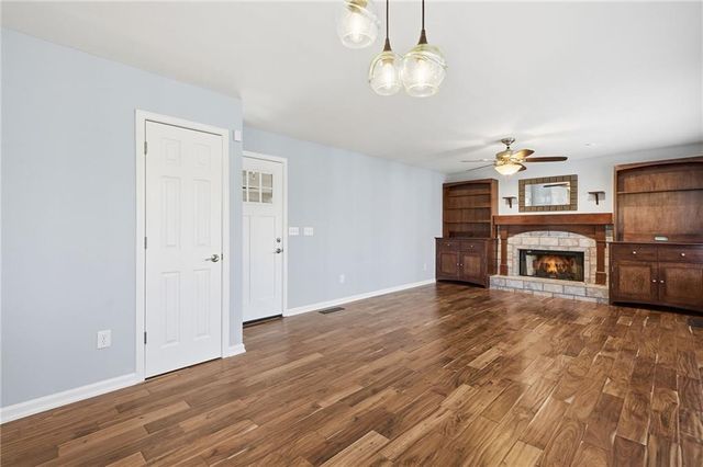 1217 Kaylyn NW Court, Kennesaw, GA 30152