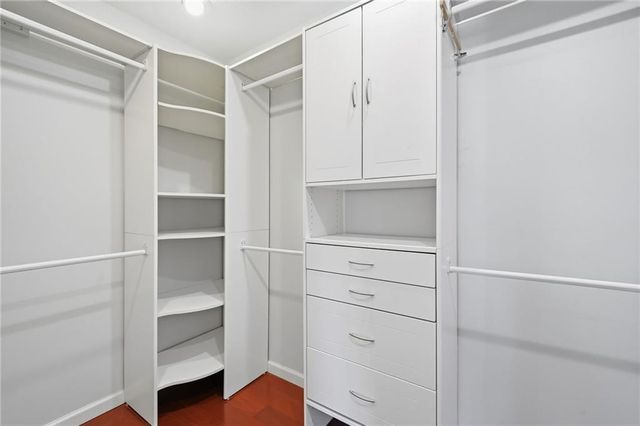 1217 Kaylyn NW Court, Kennesaw, GA 30152