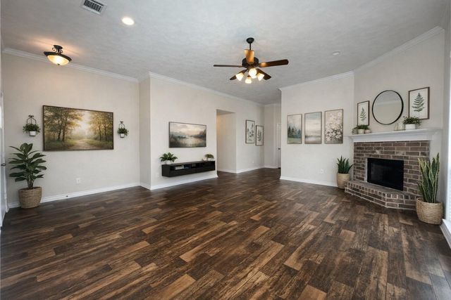 1027 Emerald Dove Avenue, College Station, TX 77845