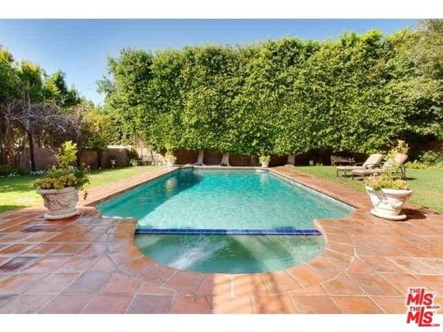 725 N Foothill Road, Beverly Hills, CA 90210