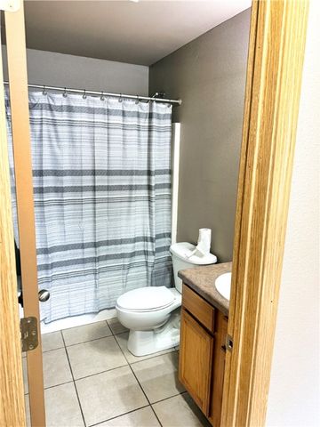 509 SW Persimmon Street, Gravette, AR 72736