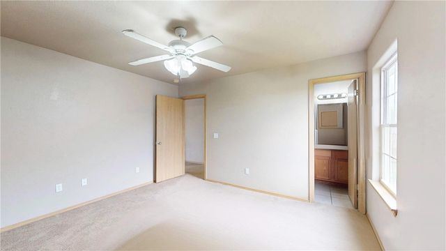 509 SW Persimmon Street, Gravette, AR 72736