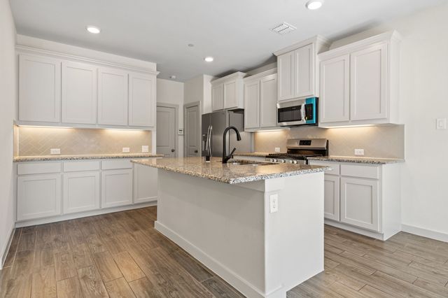 2716 Starburst Drive, Little Elm, TX 75068