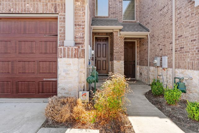 2716 Starburst Drive, Little Elm, TX 75068
