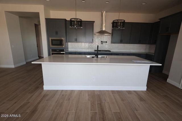 2872 E PICUAL Avenue, San Tan Valley, AZ 85140
