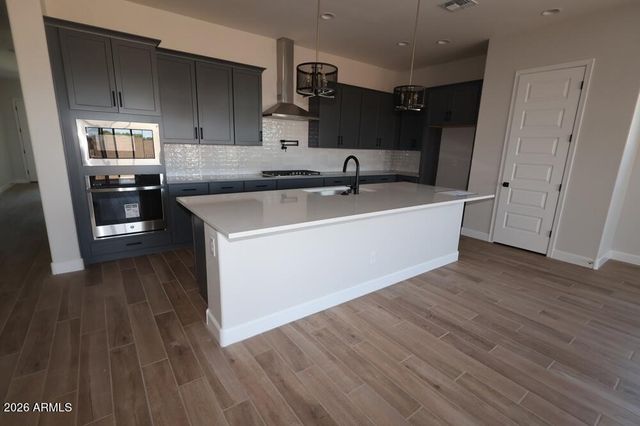 2872 E PICUAL Avenue, San Tan Valley, AZ 85140