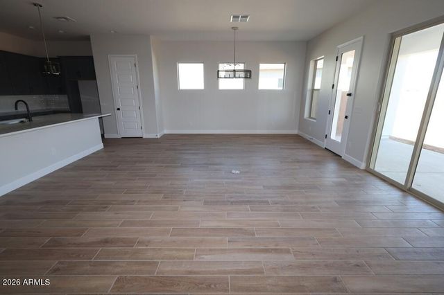 2872 E PICUAL Avenue, San Tan Valley, AZ 85140