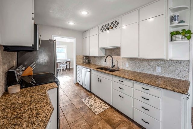 1604 N N St, Midland, TX 79701