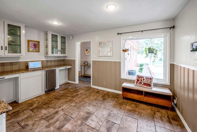 1604 N N St, Midland, TX 79701