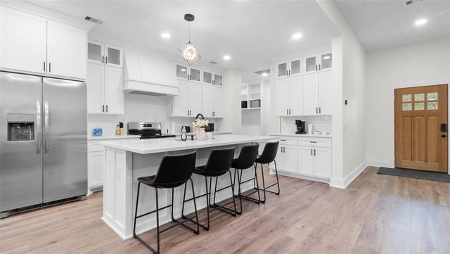 25446 Morgan Cemetery Road, Cleveland, TX 77328