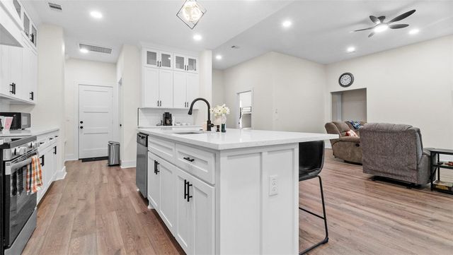 25446 Morgan Cemetery Road, Cleveland, TX 77328