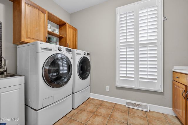 28 Winding Brook Drive, Saratoga Springs, NY 12866