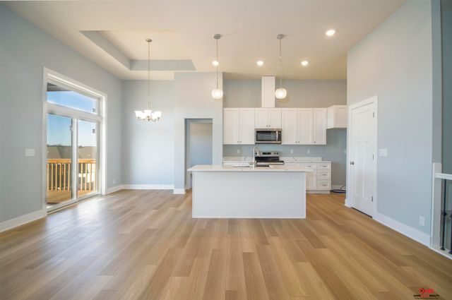 929 N 106Th Street, Lincoln, NE 68527