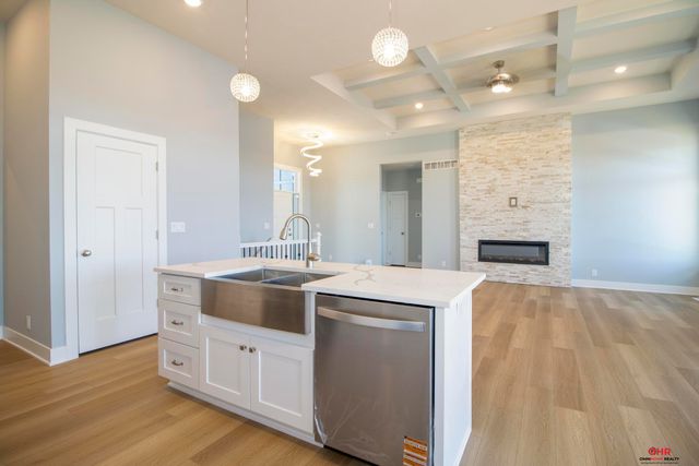 929 N 106Th Street, Lincoln, NE 68527