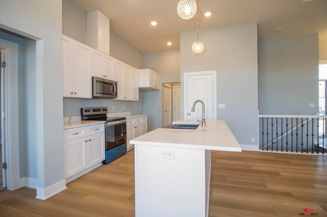 929 N 106Th Street, Lincoln, NE 68527