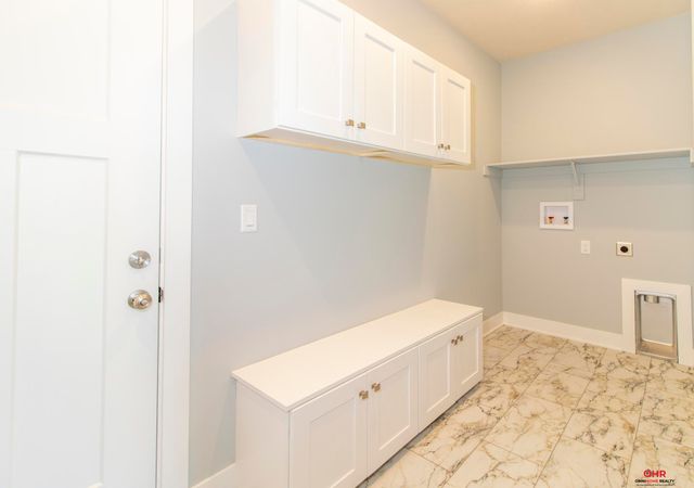 929 N 106Th Street, Lincoln, NE 68527