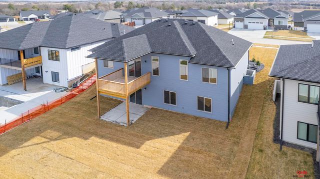 929 N 106Th Street, Lincoln, NE 68527