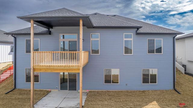 929 N 106Th Street, Lincoln, NE 68527