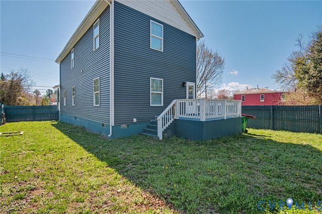 1407 Farmer St, Petersburg, VA 23803