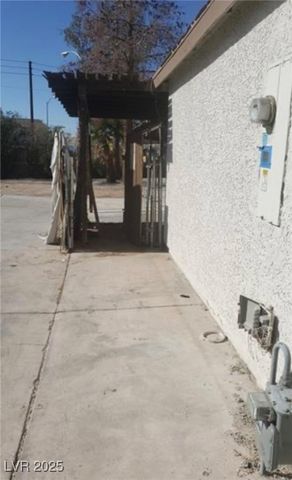 3711 Southern Light Drive, Las Vegas, NV 89115