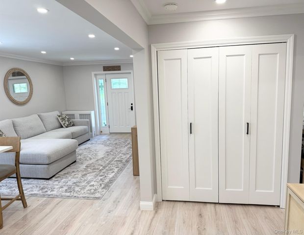 1271 California Road D-3, Eastchester, NY 10709