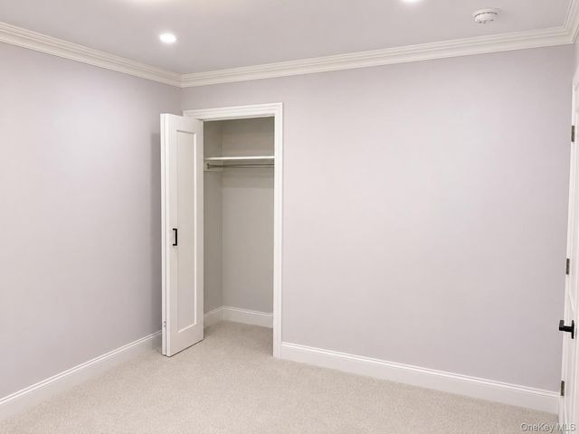 1271 California Road D-3, Eastchester, NY 10709