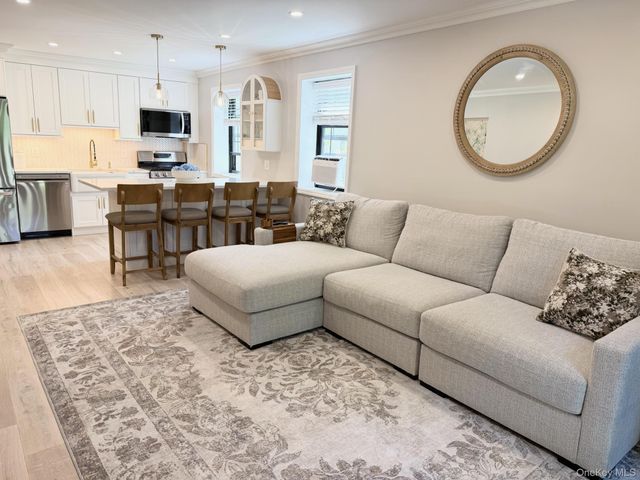 1271 California Road D-3, Eastchester, NY 10709
