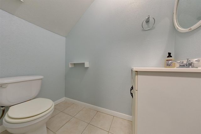 18800 Egret Bay Boulevard 201, Webster, TX 77058