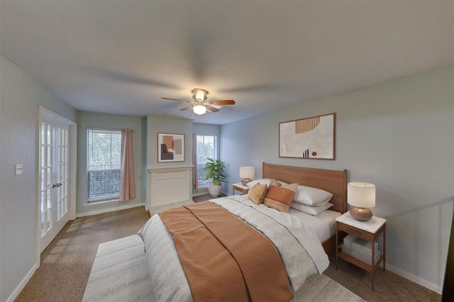 18800 Egret Bay Boulevard 201, Webster, TX 77058