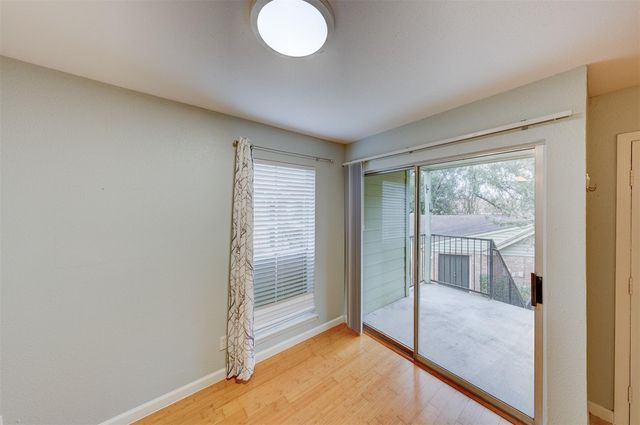 18800 Egret Bay Boulevard 201, Webster, TX 77058