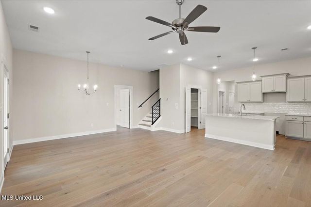 773 W Quitman Court, Nesbit, MS 38651