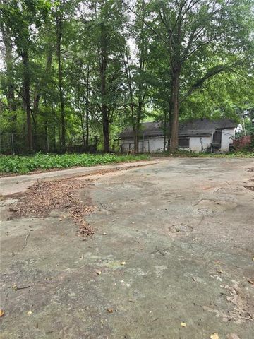 2013 Marco Drive, Decatur, GA 30032