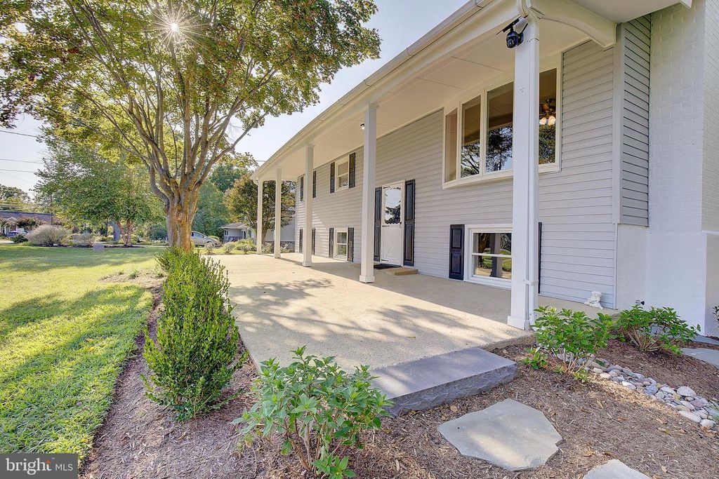 3820 OUTRIGGER DR, Edgewater, MD 21037